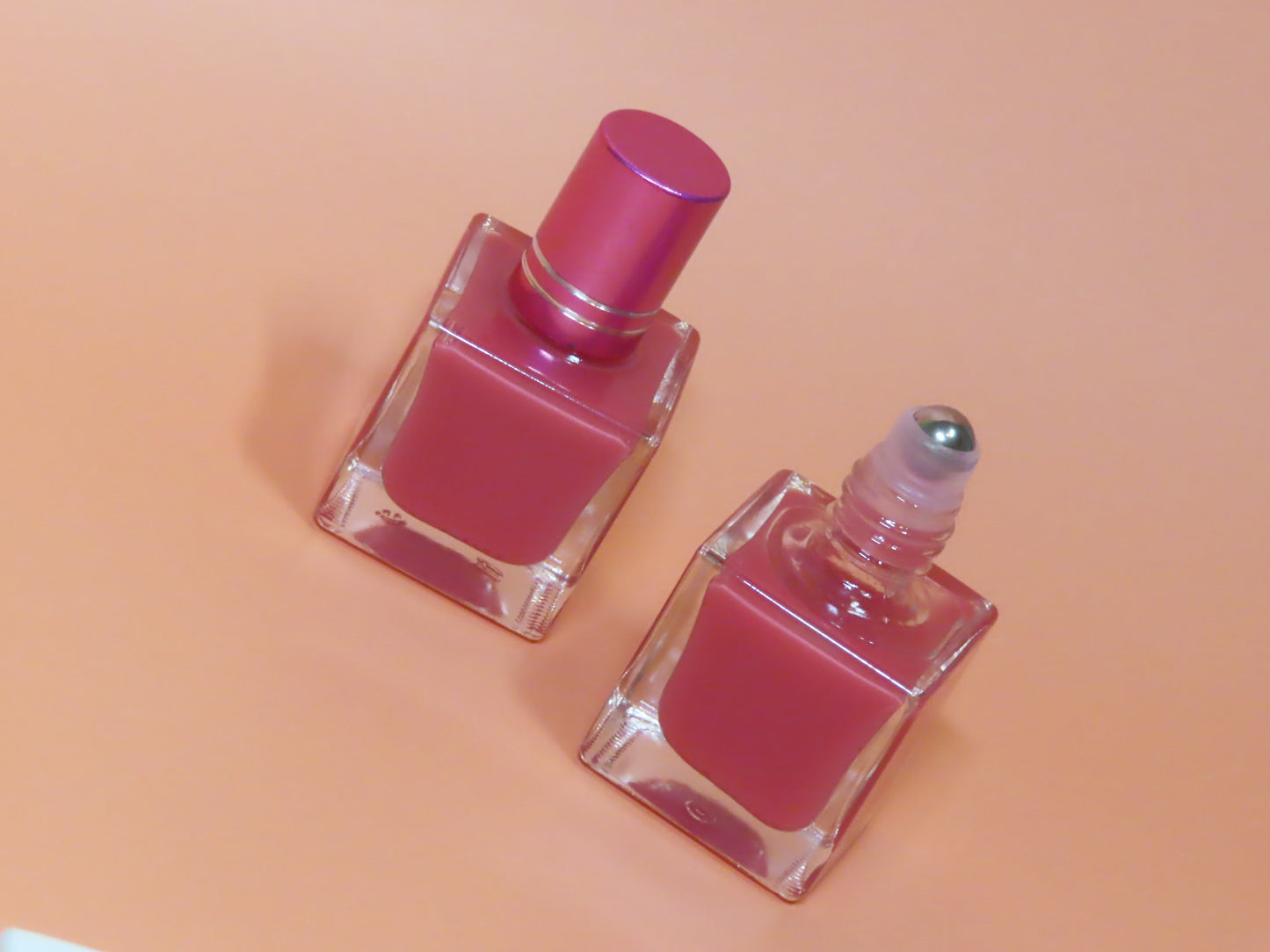 Strawberry Milkshake Lip Oil ( Limited Edition ) 10ML
