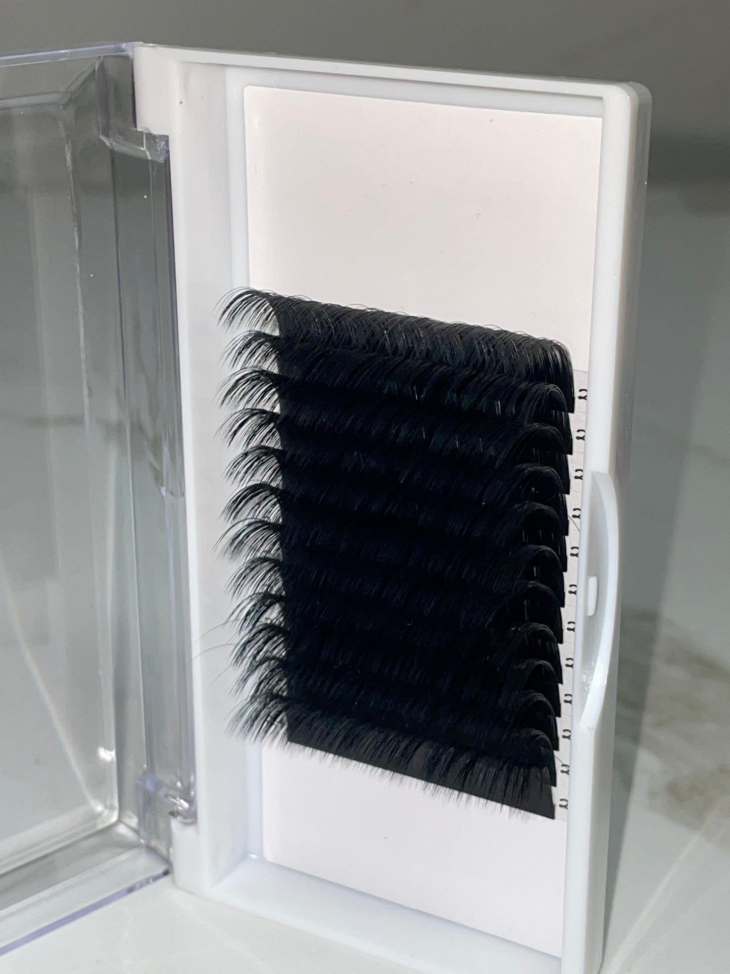 0.03 J Curl Mixed Length Lash Trays